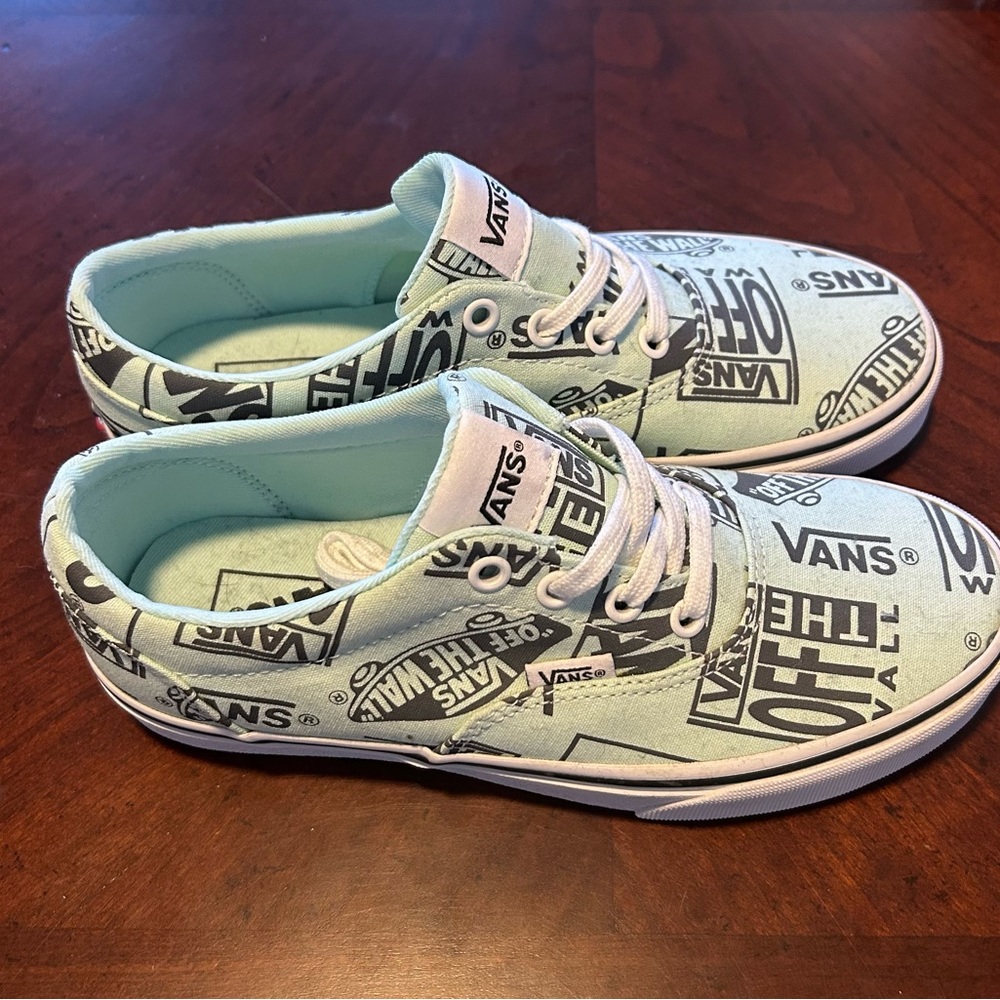 Vans mint green sneakers, size 6.5, never worn